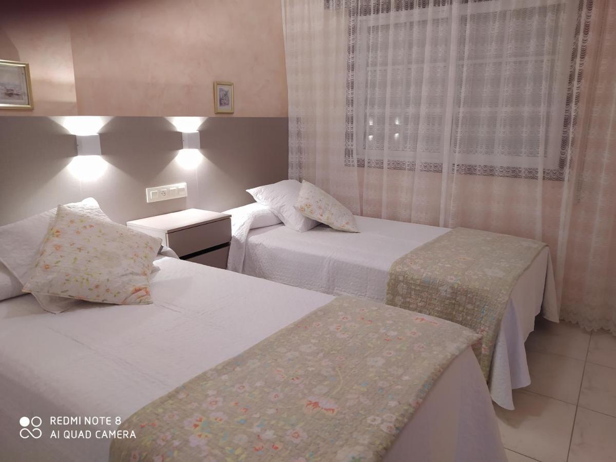 סנשנשו Apartamentos De Uso Turistico Fontina - Playa Montalvo - Sanxenx0 -Pontevedra מראה חיצוני תמונה