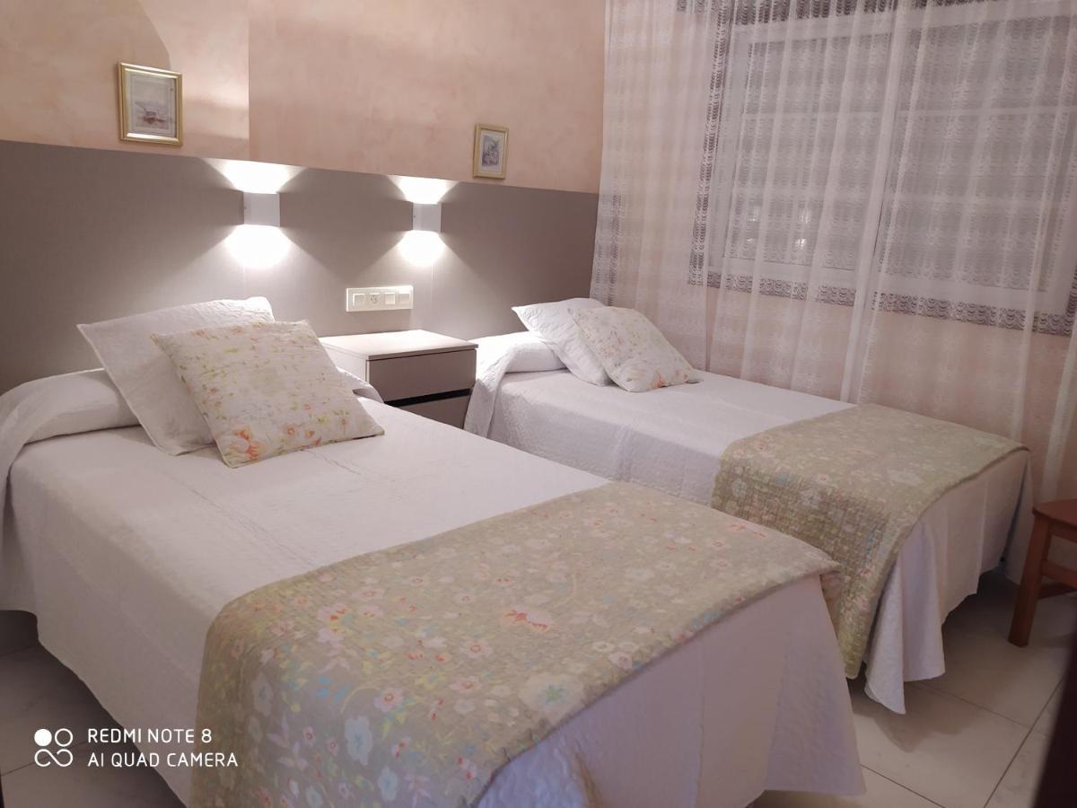 סנשנשו Apartamentos De Uso Turistico Fontina - Playa Montalvo - Sanxenx0 -Pontevedra מראה חיצוני תמונה