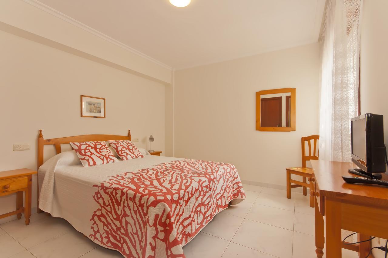 סנשנשו Apartamentos De Uso Turistico Fontina - Playa Montalvo - Sanxenx0 -Pontevedra מראה חיצוני תמונה