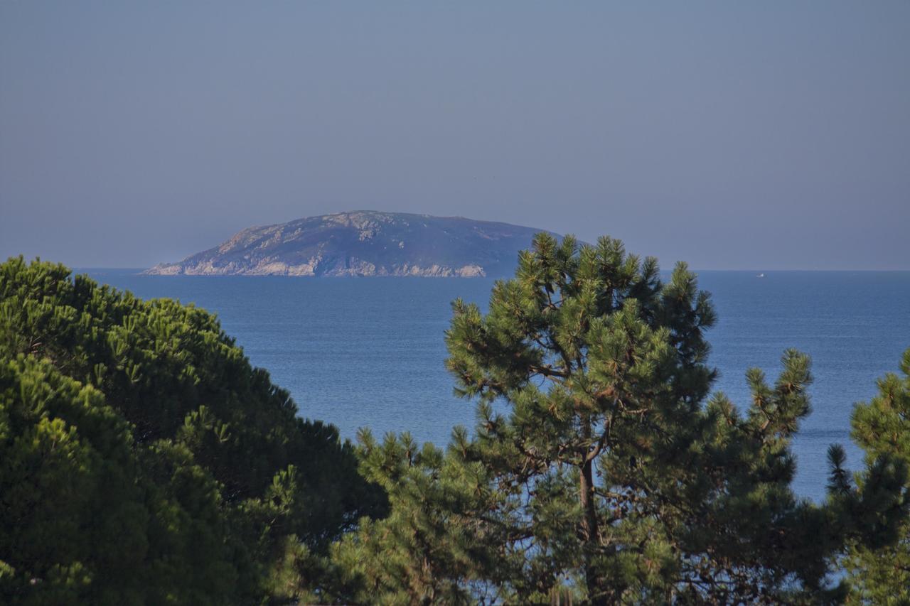 סנשנשו Apartamentos De Uso Turistico Fontina - Playa Montalvo - Sanxenx0 -Pontevedra מראה חיצוני תמונה