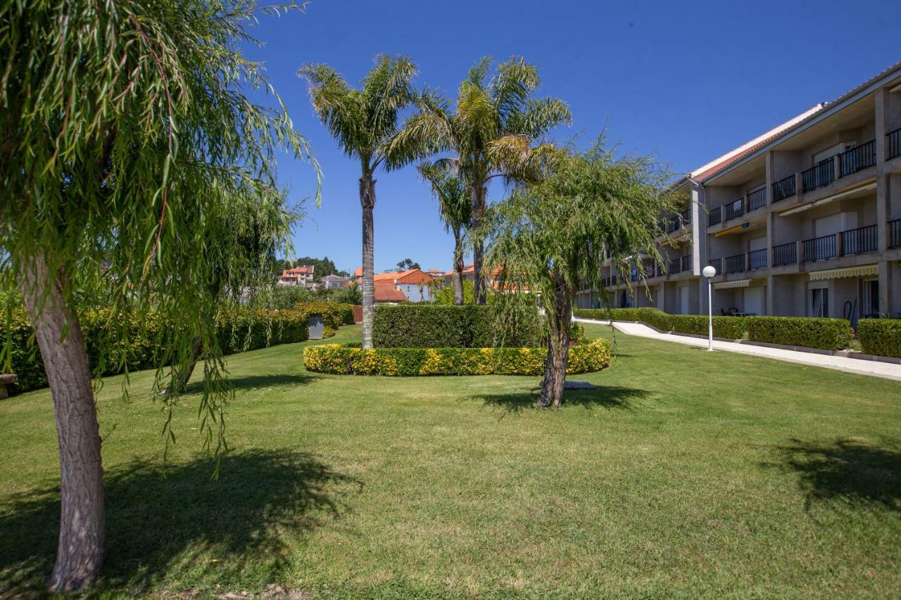 סנשנשו Apartamentos De Uso Turistico Fontina - Playa Montalvo - Sanxenx0 -Pontevedra מראה חיצוני תמונה